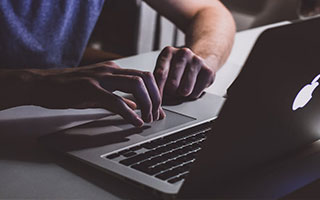 萨拉赫不搞事了，利物浦结束联赛4连平